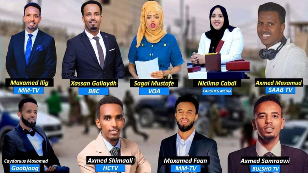 On midday on Wednesday, Somaliland police and officers from the intelligence service arrested a group of journalists who were reporting from the Hargeisa prison shooting incident. 